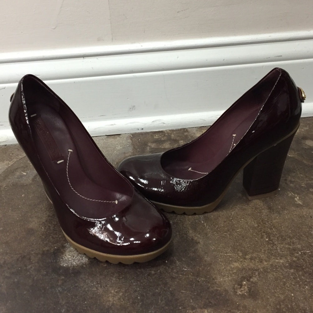 BCBGMaxAzria Patent Burgundy Round-Toe Wedges with Tan Sole - Picture 3 of 4